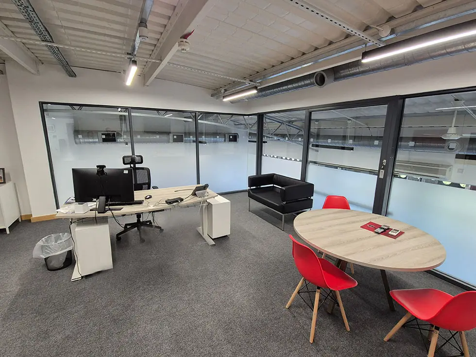 Private-office